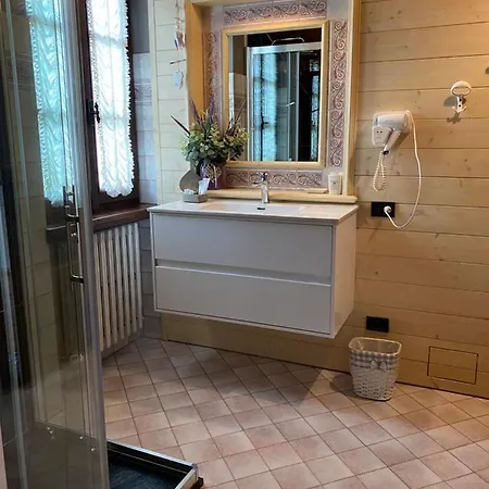 Olimpia Bed & Breakfast 4*