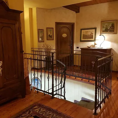 Olimpia Bed & Breakfast 4*